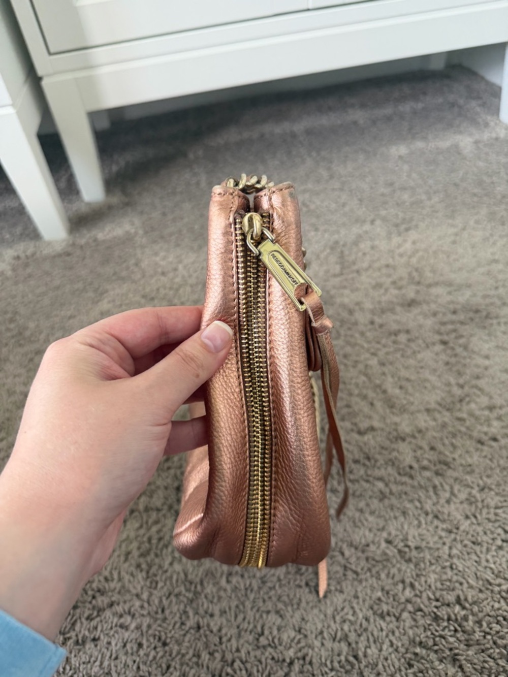 Rebecca Minkoff rose gold metallic leather handbag - Picture 6 of 9